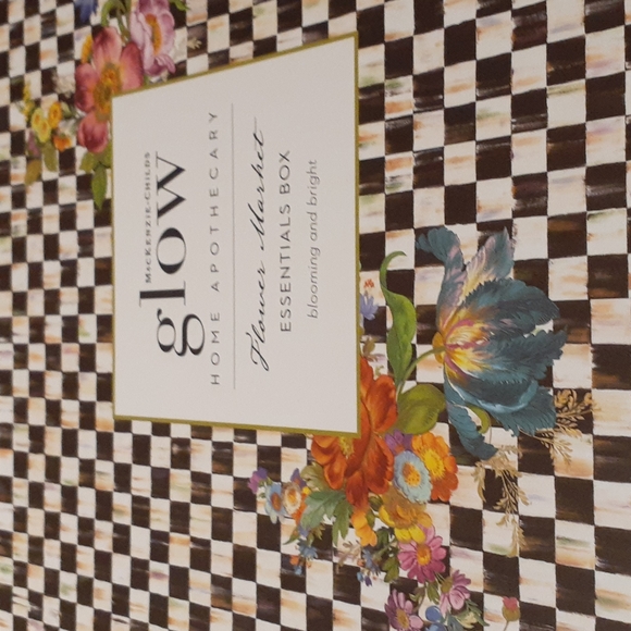 MACKENZIE-CHILDS  FLOWER MARKER ESSENTIAL BOX - Picture 2 of 11